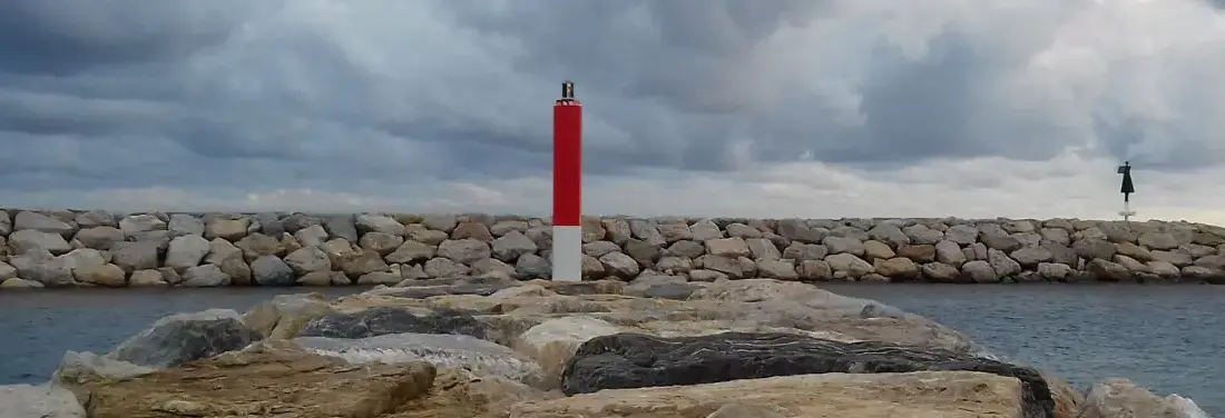 Torres y Postes