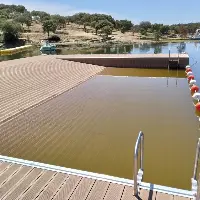 Nouvelle plateforme de baignade accessible au réservoir d'Alqueva