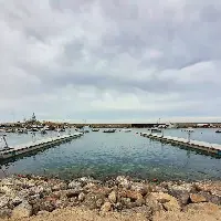 Porto de Almería instala novos cais flutuantes no porto de pesca